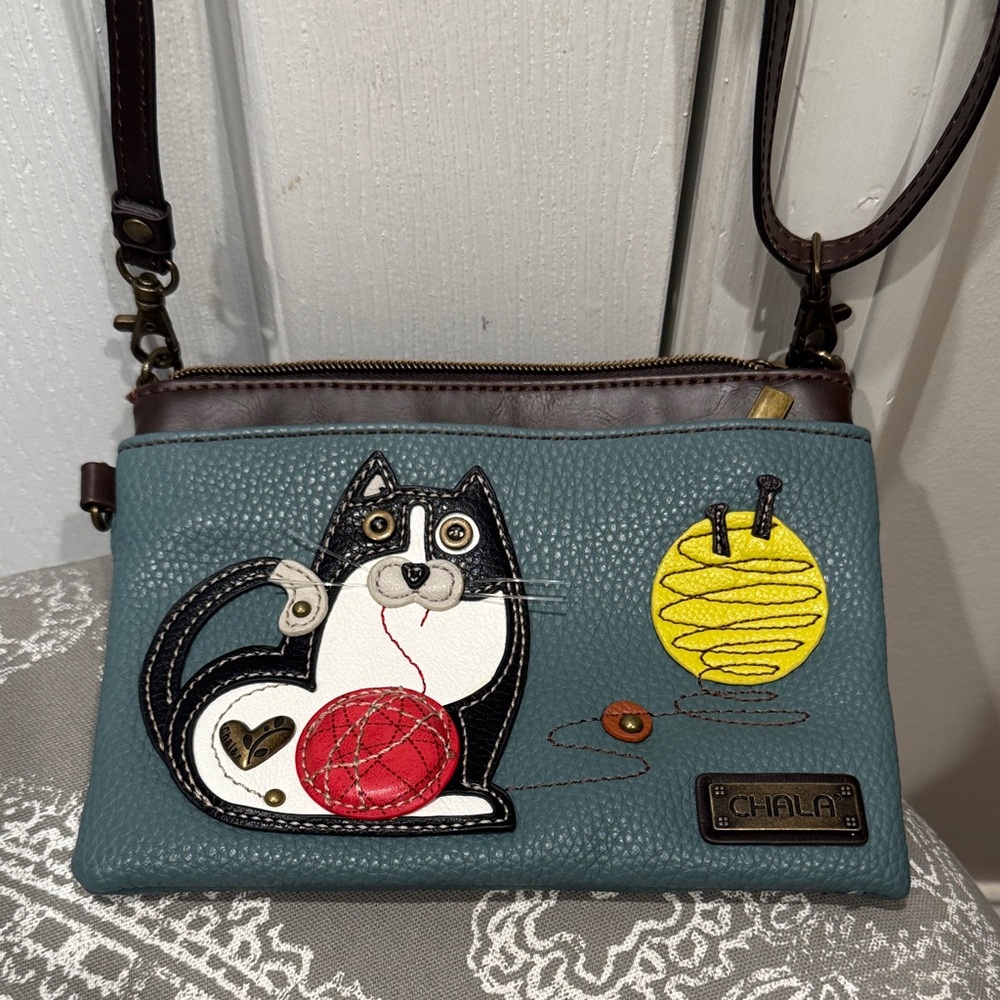 Chala Teal Crossbody Bag with Cat and Yarn Appliqué